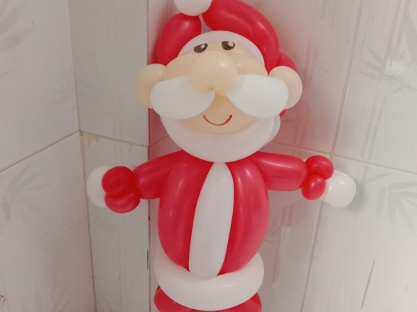 TẠO HÌNH ÔNG GIÀ NOEL BẰNG BONG BÓNG