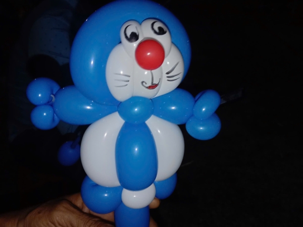 TẠO HÌNH MÈO MÁY DORAEMON BẰNG  BONG BÓNG