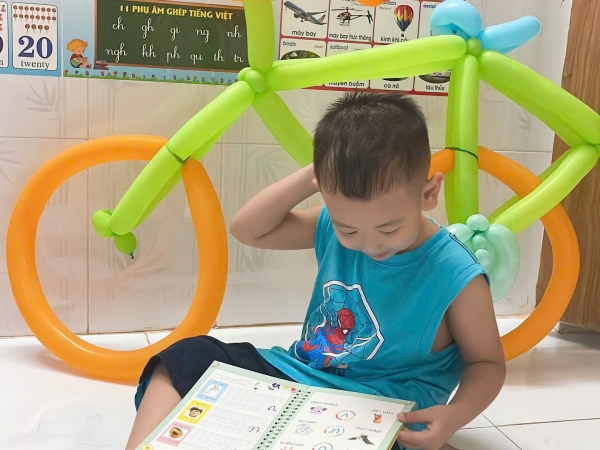 TẠO HÌNH CHIẾC XE ĐẠP BẰNG BÓNG BÓNG