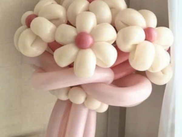 Các Mẫu Bong Bóng Nghệ Thuật Mới Năm 2026 – Chú Hề Biên Hòa